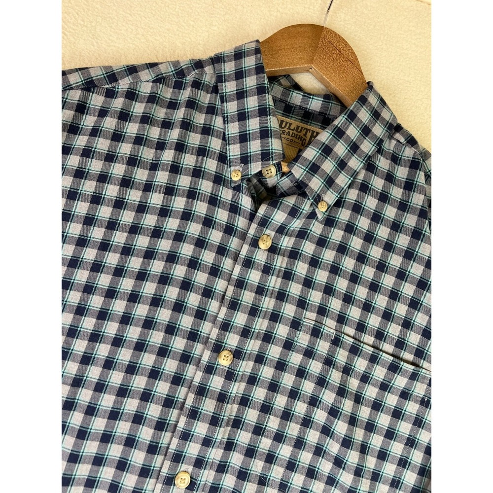 Duluth Trading Co Shirt Men's Medium‎ Blue Button Down L/S Wrinklefighter Wool